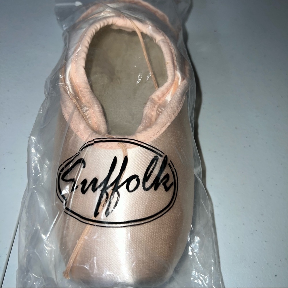 Suffolk Dance Shoes New